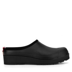 Klapki Hunter. Czarne klapki damskie Hunter, bez wzorów, bez obcasa, bez zapięcia. Za 249.99 zł.