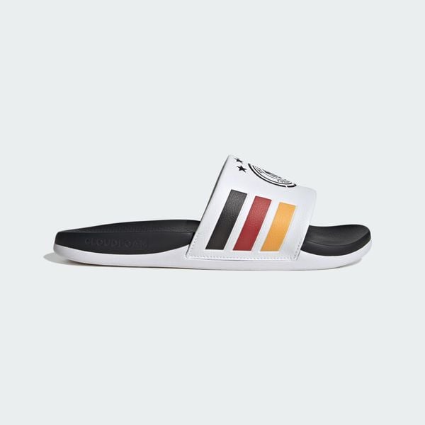 Klapki Adilette komfort 2.0 Niemcy. Białe klapki damskie Adidas, bez wzorów, z materiału, bez zapięcia. Za 219.00 zł.
