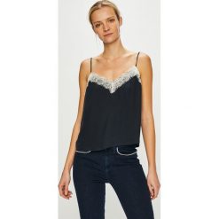 Review - Top. Niebieskie topy damskie Review, m, bez wzorów, z koronki, casualowe, bez kołnierzyka, bez ramiączek. W wyprzedaży za 69.90 zł.