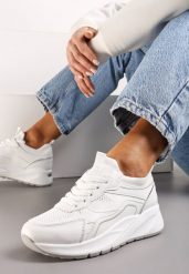 Białe Sznurowane Sneakersy na Grubej Podeszwie z Błyszczącymi Wstawkami Nithirela. Białe obuwie sportowe damskie Renee, bez wzorów, bez zapięcia. Za 109.99 zł.