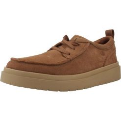 Buty CLARKS POLDEN MOC Brązowy. Brązowe buty zimowe męskie Clarks, bez wzorów, ze skóry, bez obcasa, bez zapięcia. Za 491.99 zł.