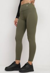 Ciemnozielone Legginsy Sportowe z Wysokim Stanem i Drobnym Nadrukiem Leridra. Zielone legginsy damskie Born2be, l, bez wzorów, z jeansu, z podwyższonym stanem, do biegania. Za 29.99 zł.