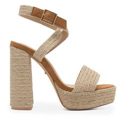 Sandały DeeZee. Brązowe sandały damskie DeeZee, bez wzorów, bez obcasa, na słupku, bez zapięcia. Za 169.99 zł.