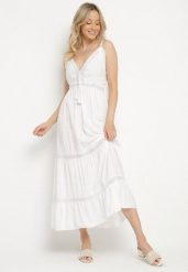 Biała Bawełniana Sukienka Rozkloszowana na Ramiączkach Jillifia. Białe sukienki damskie Born2be, na co dzień, na lato, s, bez wzorów, z bawełny, eleganckie, bez kołnierzyka, bez ramiączek, midi, rozkloszowane. Za 59.99 zł.