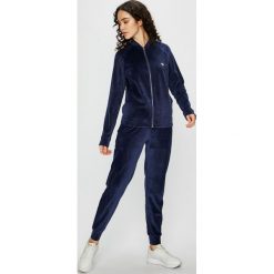 Emporio Armani - Piżama. Niebieskie piżamy damskie Emporio Armani, bez wzorów, z dzianiny, bez ramiączek. W wyprzedaży za 429.90 zł.
