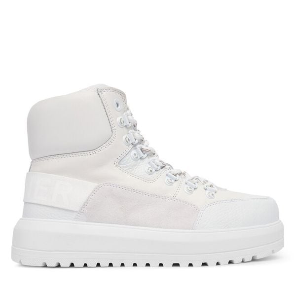 Trzewiki Bogner. Białe botki damskie Bogner, bez wzorów, bez obcasa, na płaskiej podeszwie, bez zapięcia. Za 1,029.00 zł.