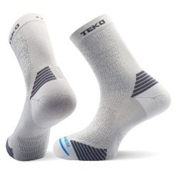 Skarpety do biegania Teko ecoRUN Short Crew Light Half Cushion 2.0. Białe skarpetki damskie TEKO, bez wzorów. Za 43.00 zł.