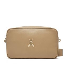 Torebka Patrizia Pepe. Brązowe listonoszki damskie Patrizia Pepe, bez wzorów, bez dodatków. Za 559.99 zł.