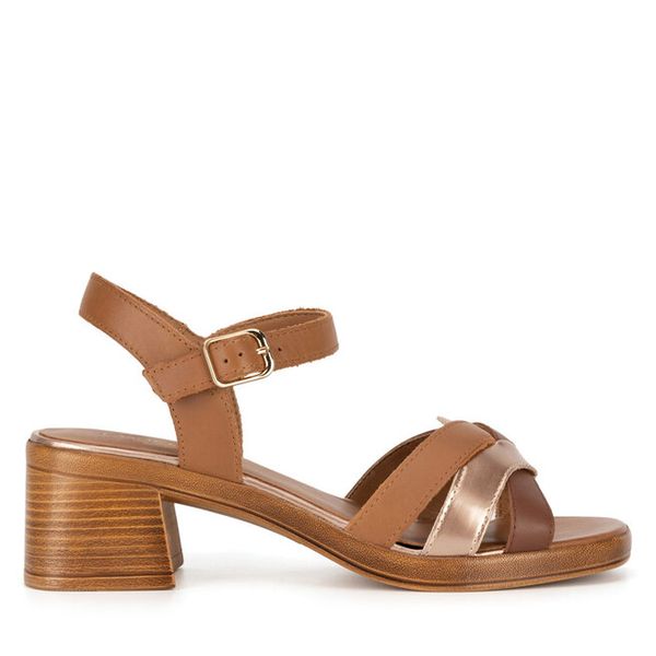 Sandały Lasocki. Brązowe sandały damskie Lasocki, bez wzorów, bez obcasa, na słupku, bez zapięcia. Za 179.99 zł.