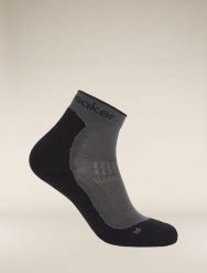 ICEBREAKER Skarpety damskie W Merino Hike+ Light Mini obsidian/black-S. Czarne skarpetki damskie Icebreaker, bez wzorów, z lycry. Za 118.10 zł.