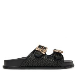 Klapki Patrizia Pepe. Czarne klapki damskie Patrizia Pepe, bez wzorów, bez obcasa, bez zapięcia. Za 499.99 zł.