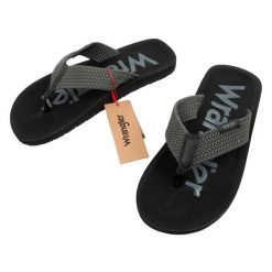 Buty klapki męskie Wrangler Zane Flipflop. Czarne klapki męskie Wrangler, bez wzorów, bez zapięcia. Za 99.00 zł.