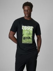 4F T-shirt regular z nadrukiem męski - czarny L. Czarne t-shirty męskie 4F, l, bez wzorów, z bawełny, bez kołnierzyka, bez ramiączek. Za 79.99 zł.