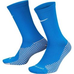 Skarpety piłkarskie uniseks Nike Strike Crew WC22. Niebieskie skarpetki damskie Nike, bez wzorów. Za 44.00 zł.