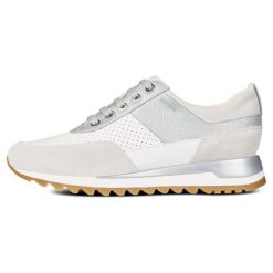 Geox tenisówki damskie Tabelya 38 białe. Białe trampki i tenisówki damskie Geox, bez wzorów, bez zapięcia. W wyprzedaży za 459.00 zł.