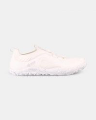 Letnie buty barefoot Kilpi STEP LOW-U. Białe obuwie trekkingowe damskie Kilpi, z meshu, bez zapięcia. Za 473.69 zł.