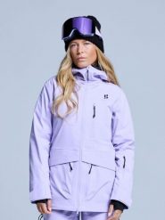 Kurtka narciarska - Damska - Hardshell - Freeride 3L - Liliowa. Fioletowe kurtki sportowe damskie POEDERBAAS, na zimę, l, bez wzorów, z hardshellu, bez ramiączek, z kapturem, narciarskie. Za 1,371.22 zł.