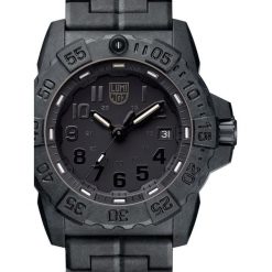 Zegarek męski Luminox XS.3502.BO.L, Quartz, 45mm, 20ATM. Czarne zegarki męskie Luminox, bez wzorów, z materiału. Za 2,072.85 zł.