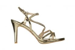 Sandały Bayla-187 587-531 Gold 187046, Złoty, Skóra ekologiczna - 41. Żółte sandały damskie Bayla, bez wzorów, z lakierowanej skóry, bez obcasa, bez zapięcia. W wyprzedaży za 179.10 zł.