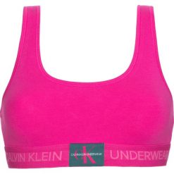 Calvin Klein Biustonosz Różowy. Czerwone biustonosze Calvin Klein, bez wzorów, z bawełny. Za 154.95 zł.
