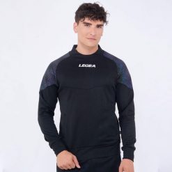 Kobieta Bieganie Kurtka Lekka z Kapturem Czarny-Czarny. Czarne kurtki sportowe damskie Legea, xl, bez wzorów, z bawełny, bez ramiączek, z kapturem, do biegania. Za 128.00 zł.