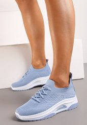 Niebieskie Wsuwane Buty Sportowe z Elastyczną Cholewką i Ozdobną Wstawką na Podeszwie Moonsara. Niebieskie obuwie sportowe damskie Born2be, bez wzorów, z jeansu, z okrągłym noskiem, bez zapięcia, na fitness i siłownię. Za 44.99 zł.
