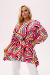 Wiskozowa tunika Soraya w energetycznym, geometrycznym wzorze PLUS SIZE XXL OVERSIZE. Czerwone tuniki damskie Moda Size Plus Iwanek, l, bez wzorów, z satyny, eleganckie, plus size, bez ramiączek. W wyprzedaży za 169.90 zł.