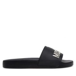 Klapki LOVE MOSCHINO. Czarne klapki damskie Love Moschino, bez wzorów, bez obcasa, bez zapięcia. Za 259.99 zł.