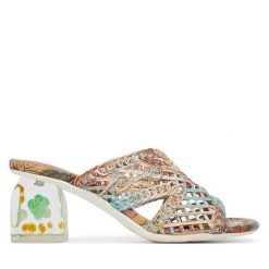 Klapki Laura Vita. Klapki damskie Laura Vita, bez wzorów, bez obcasa, bez zapięcia. Za 389.99 zł.