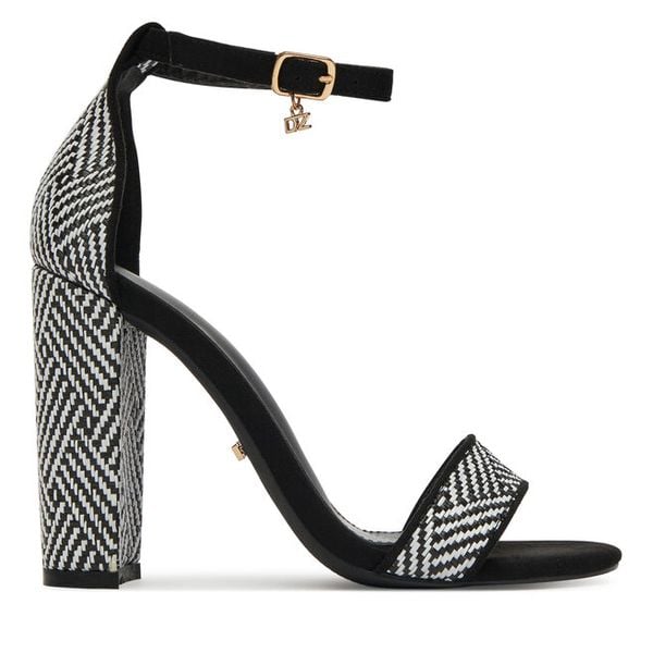 Sandały DeeZee. Czarne sandały damskie DeeZee, bez wzorów, bez obcasa, na słupku, bez zapięcia. Za 139.99 zł.