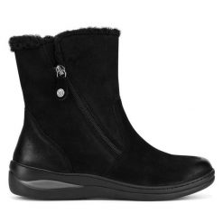 Botki Go Soft. Czarne botki damskie GO SOFT, bez wzorów, bez obcasa, na płaskiej podeszwie, bez zapięcia. Za 269.99 zł.