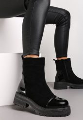 Czarne Botki za Kostkę z Lakierowanymi Wstawkami Avellina. Czarne botki damskie Born2be, na jesień, bez wzorów, za kostkę, bez obcasa, na płaskiej podeszwie, bez zapięcia. Za 69.99 zł.