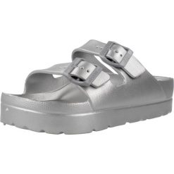 Sandały BREAK & WALK BJSH391001 Srebrny. Szare sandały damskie CONGUITOS, bez wzorów, z gumy, bez obcasa, bez zapięcia. Za 118.99 zł.