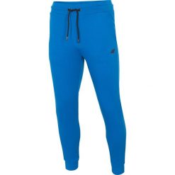 Spodnie dresowe męskie SPMD301 - kobalt. Spodnie sportowe męskie 4F, m, bez wzorów, z dresówki. Za 119.99 zł.
