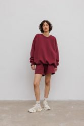 Krótkie spodenki ze sznurkiem w kolorze BURGUNDY - PROSPER-XL. Czerwone szorty damskie Marsala, bez wzorów, z bawełny, klasyczne. Za 299.90 zł.
