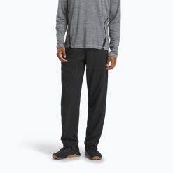 Spodnie treningowe męskie Reebok Id Train Woven Unlined. Czarne spodnie sportowe męskie REEBOK FITNESS, m, bez wzorów, na fitness i siłownię. W wyprzedaży za 151.55 zł.