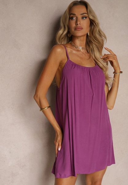 Fioletowa Casualowa Sukienka z Wiskozy o Prostym Kroju z Ramiączkami z Regulacją Wilantia. Fioletowe sukienki damskie Renee, do pracy, m, bez wzorów, z wiskozy, biznesowe, bez kołnierzyka, bez ramiączek, mini, dopasowane. Za 49.99 zł.