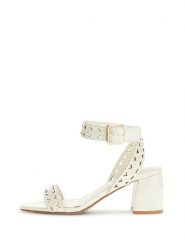 Guess Sandały 181567 Beżowy. Brązowe sandały damskie Guess, z aplikacjami, bez obcasa, na słupku, bez zapięcia. Za 589.99 zł.