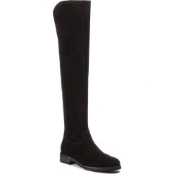 Muszkieterki SOLO FEMME - 39916-02-G70/H87-01-00 Czarny. Czarne kozaki damskie Solo Femme, bez wzorów, z materiału, przed kolano, bez obcasa, bez zapięcia. W wyprzedaży za 359.00 zł.