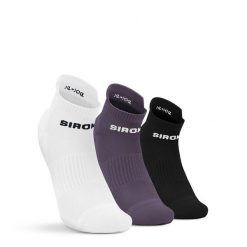 Krótkie skarpetki sportowe trójpak Fitness Siroko Trim Lavander. Białe skarpetki damskie SIROKO, bez wzorów, z materiału. Za 75.00 zł.