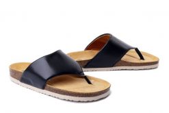 DR. BRINKMANN 700531-01 schwarz, klapki damskie. Czarne klapki damskie Dr. Brinkmann, na lato, bez wzorów, bez obcasa, bez zapięcia. Za 239.90 zł.