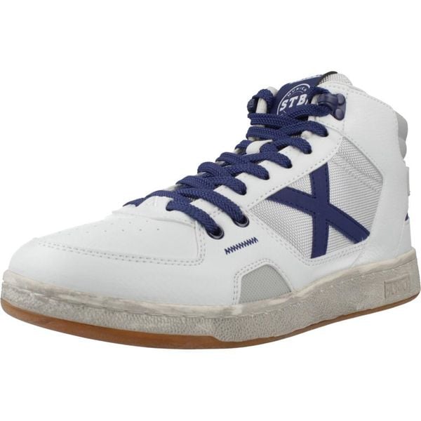 Buty MUNICH DOME 17 Biały. Białe buty zimowe męskie munich, bez wzorów, ze skóry, bez obcasa, bez zapięcia. Za 400.75 zł.