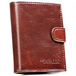 Pionowy, brązowy portfel męski ze skóry ekologicznej zapinany na zatrzask - 4U Cavaldi. Brązowe portfele męskie 4U Cavaldi, bez wzorów, ze skóry ekologicznej. Za 24.99 zł.