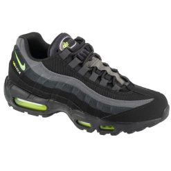 Buty sportowe Sneakersy męskie, Air Max 95 Essential. Czarne buty sportowe męskie Nike, bez wzorów, bez zapięcia, trekkingowe, nike air max. Za 759.99 zł.