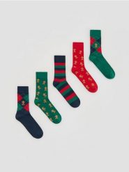 5 pack świątecznych skarpet - zielony. Zielone skarpety męskie Reserved, bez wzorów. Za 59.99 zł.