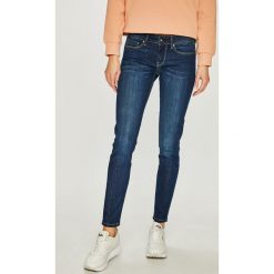 Pepe Jeans - Jeansy Soho. Niebieskie jeansy damskie Pepe Jeans, bez wzorów, z bawełny. W wyprzedaży za 259.90 zł.