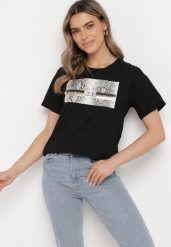 Czarny Bawełniany T-shirt z Ozdobnym Nadrukiem Jalliana. Czarne t-shirty damskie Born2be, m, bez wzorów, z bawełny, bez kołnierzyka, bez ramiączek. Za 49.99 zł.