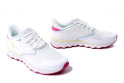 TAMARIS 1-23700-44 197 white comb, półbuty damskie. Białe półbuty damskie Tamaris, bez wzorów, z tkaniny, bez obcasa, bez zapięcia. Za 349.90 zł.