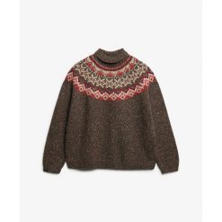 Sweter z golfem damski w jaquardzie Superdry. Brązowe swetry nierozpinane damskie Superdry, l, bez wzorów, prążkowane, eleganckie, bez kołnierzyka, bez ramiączek. Za 294.50 zł.