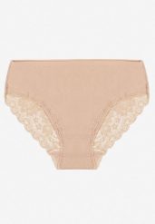 Beżowe Majtki Figi z Koronkowymi Wstawkami Amiora. Brązowe majtki damskie Renee, z bawełny. Za 9.99 zł.
